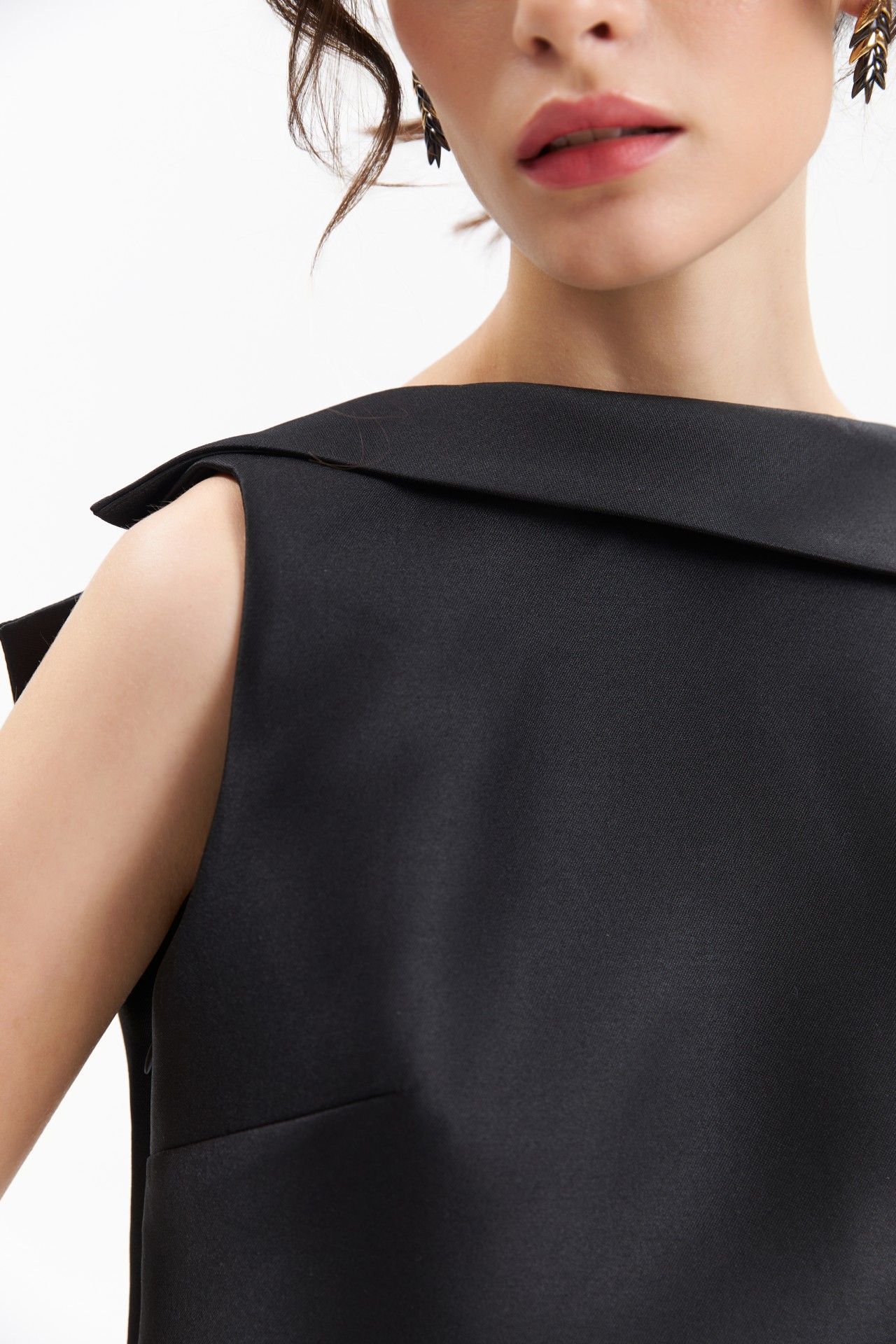 JERI TOP, BLACK TAFFETA
